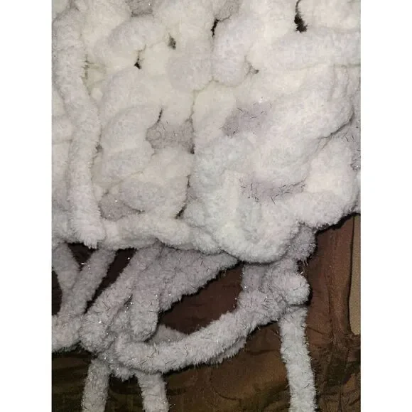 Handmade vintage Fox yarn huge blanket throw
